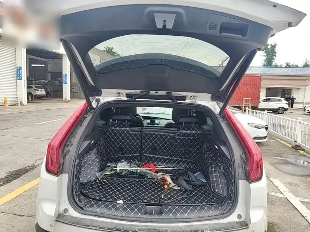 Cadillac XT4 2020 28T Two-Wheel Drive Premium Edition — миниатюра 19