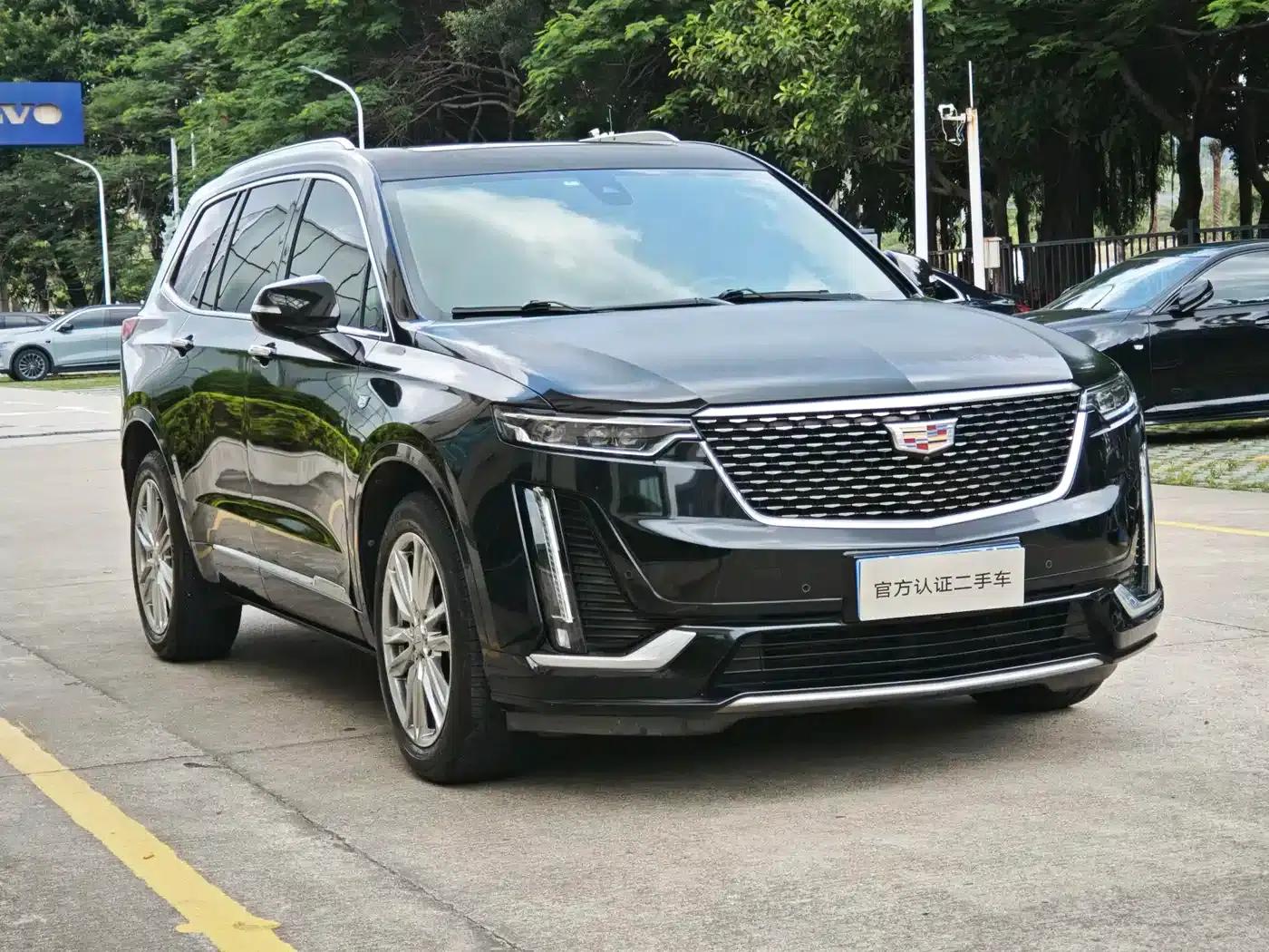 Cadillac XT6 2022 2.0T Six-Seat AWD Luxury — миниатюра 3