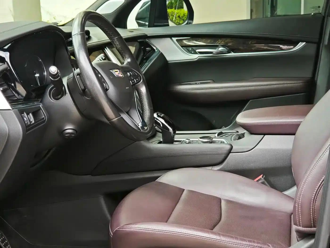 Cadillac XT6 2022 2.0T Six-Seat AWD Luxury — миниатюра 4