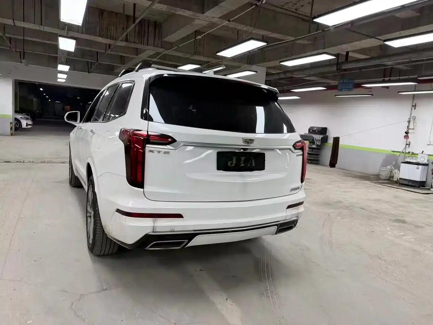 2020 Cadillac XT6 28T Six-Seat AWD Luxury — миниатюра 17