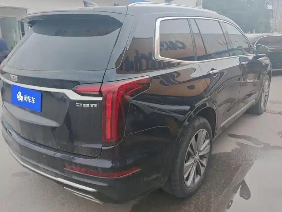 Cadillac XT6 2021 28T Six-Seat AWD Luxury — миниатюра 3