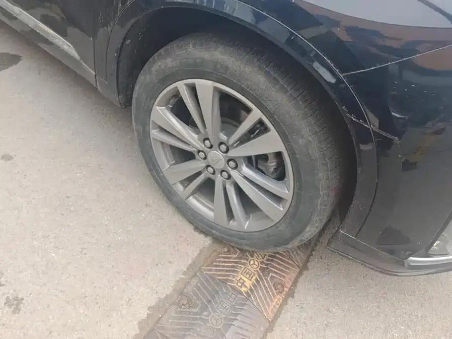 Cadillac XT6 2021 28T Six-Seat AWD Luxury — миниатюра 6