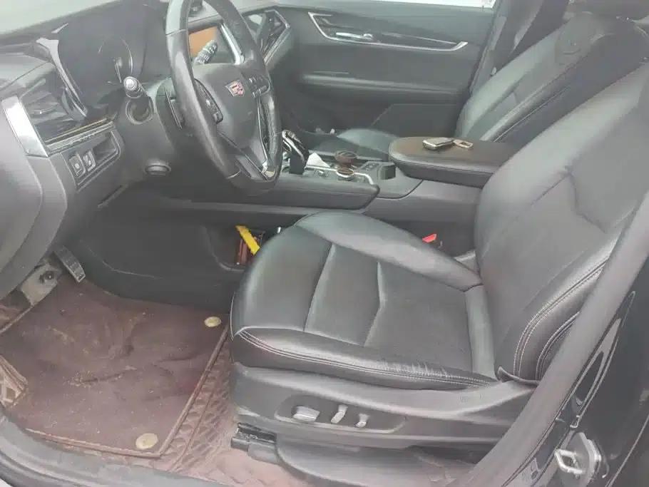 Cadillac XT6 2021 28T Six-Seat AWD Luxury — миниатюра 9