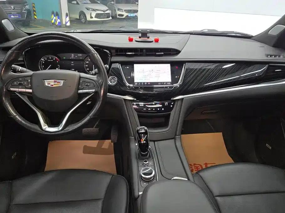 Cadillac XT6 2022 2.0T Six-Seat AWD Luxury — миниатюра 12