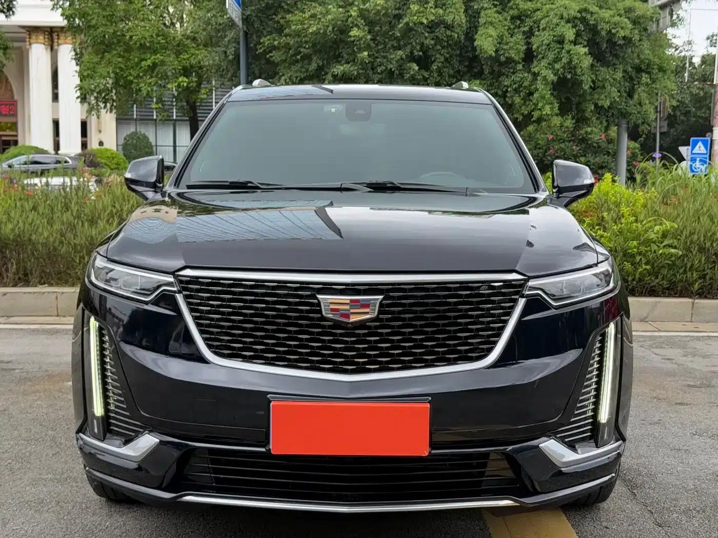 Cadillac XT6 2022 2.0T Six-Seat AWD Luxury — миниатюра 2