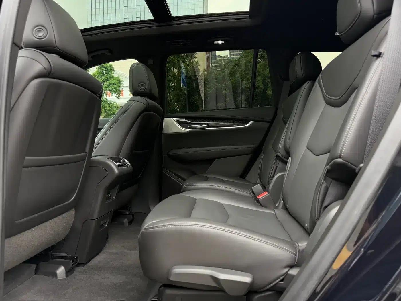 Cadillac XT6 2022 2.0T Six-Seat AWD Luxury — миниатюра 11