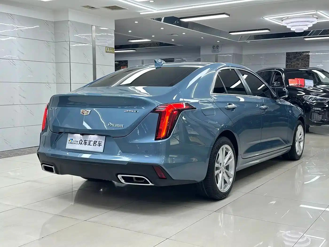 2023 Cadillac CT4 25T Fashion Edition — миниатюра 4