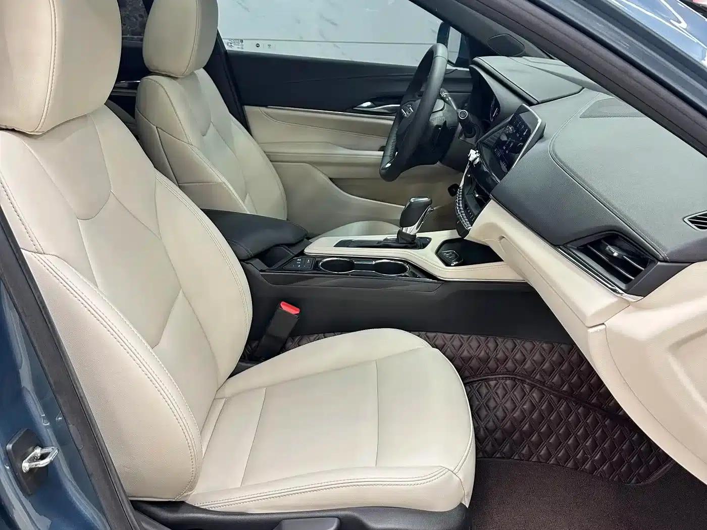 2023 Cadillac CT4 25T Fashion Edition — миниатюра 9