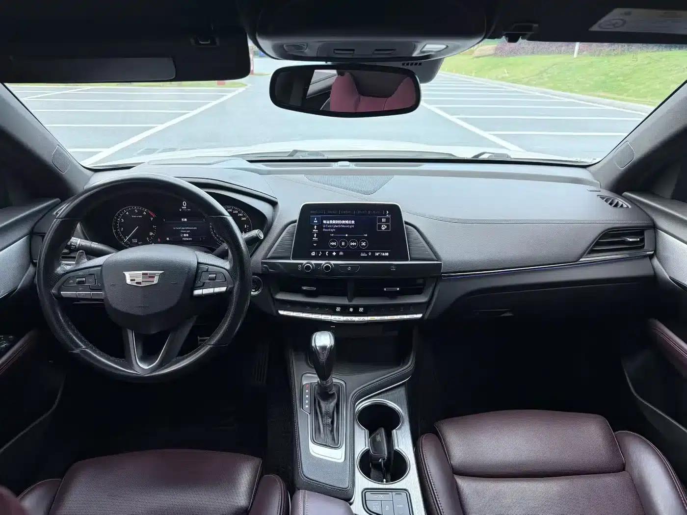 2020 Cadillac CT4 28T Elite — миниатюра 8