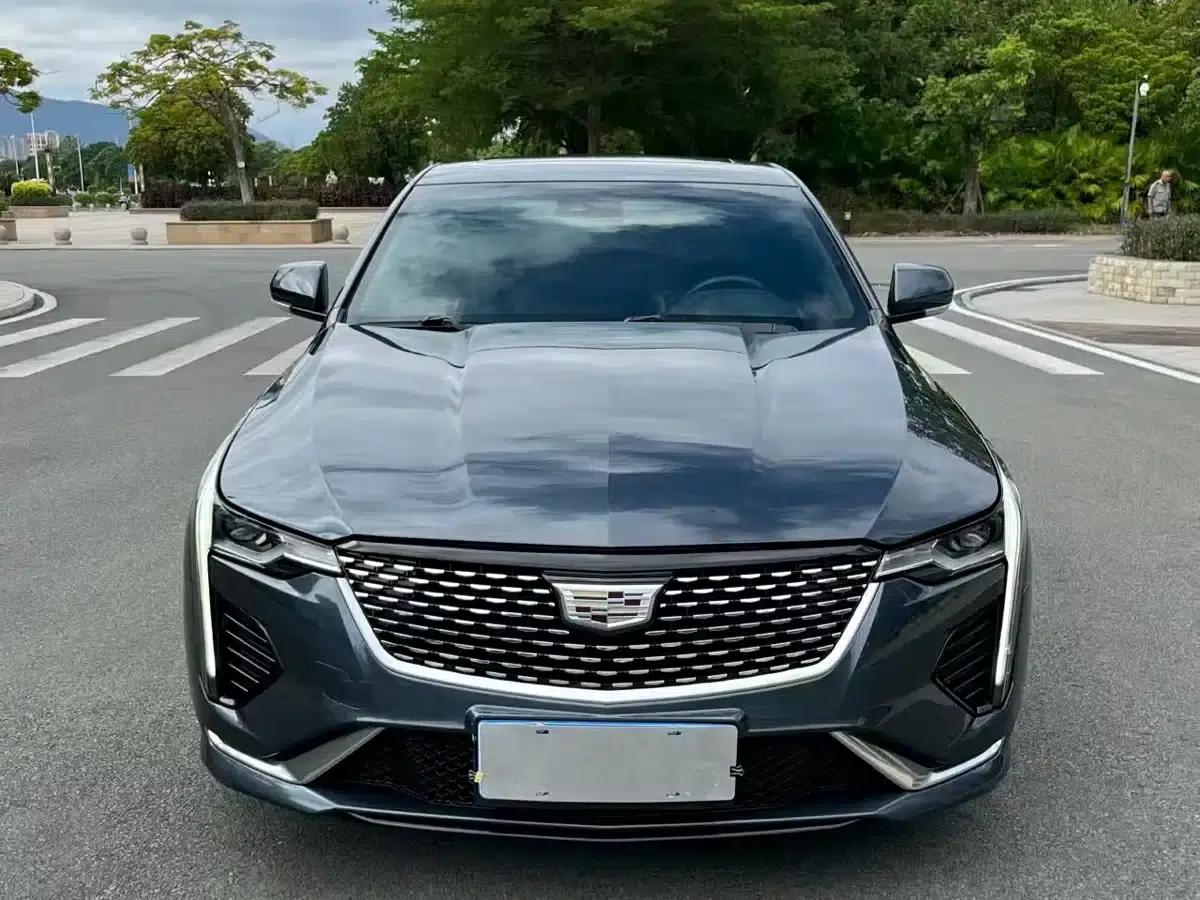 Cadillac CT4 2021 28T Fashion Edition — миниатюра 2
