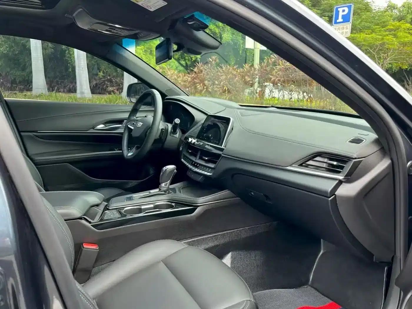 Cadillac CT4 2021 28T Fashion Edition — миниатюра 9