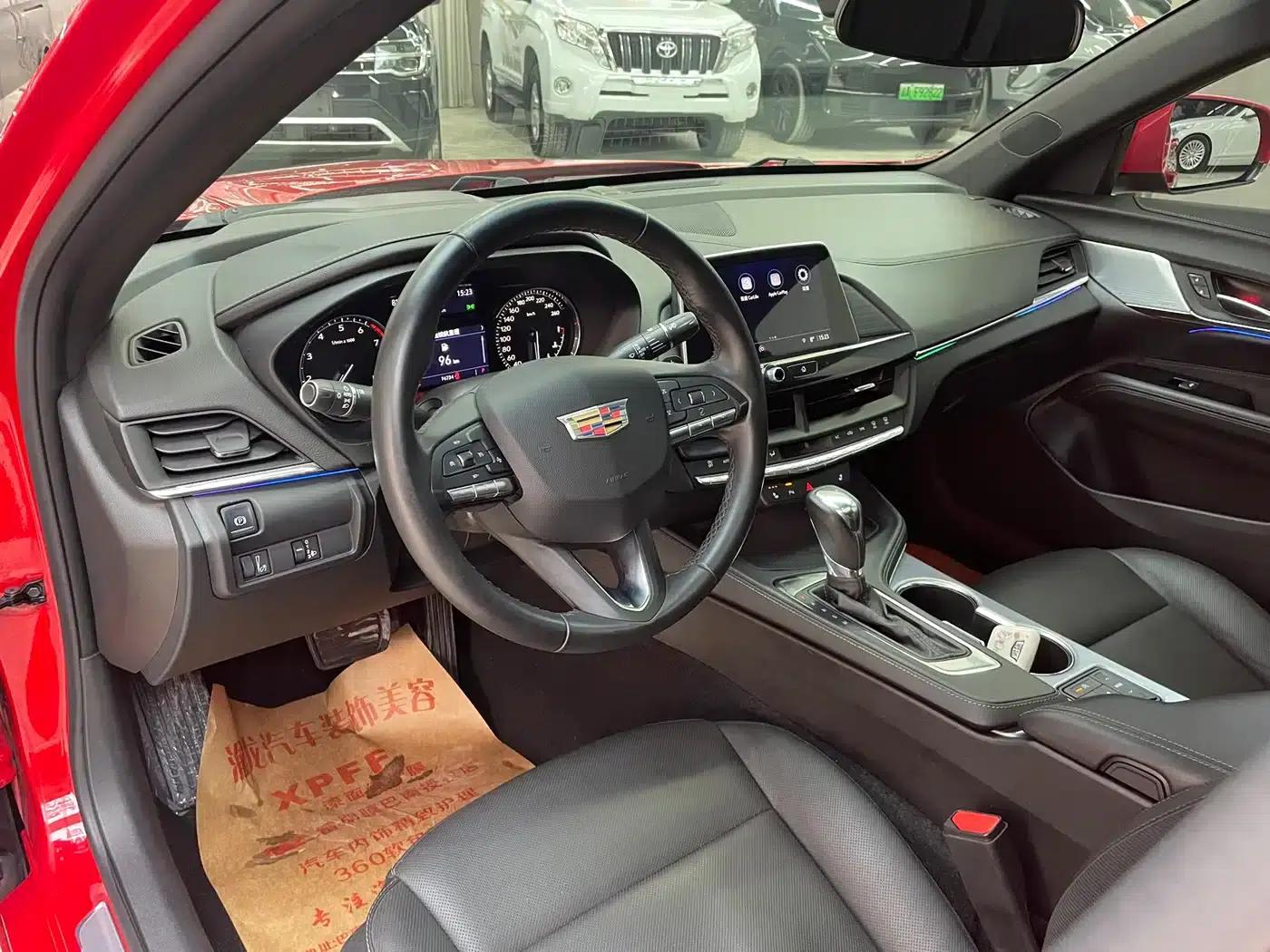 2022 Cadillac CT4 28T Luxury — миниатюра 12