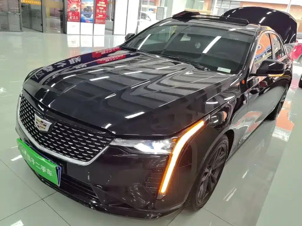 2021 Cadillac CT4 28T Luxury — миниатюра 2