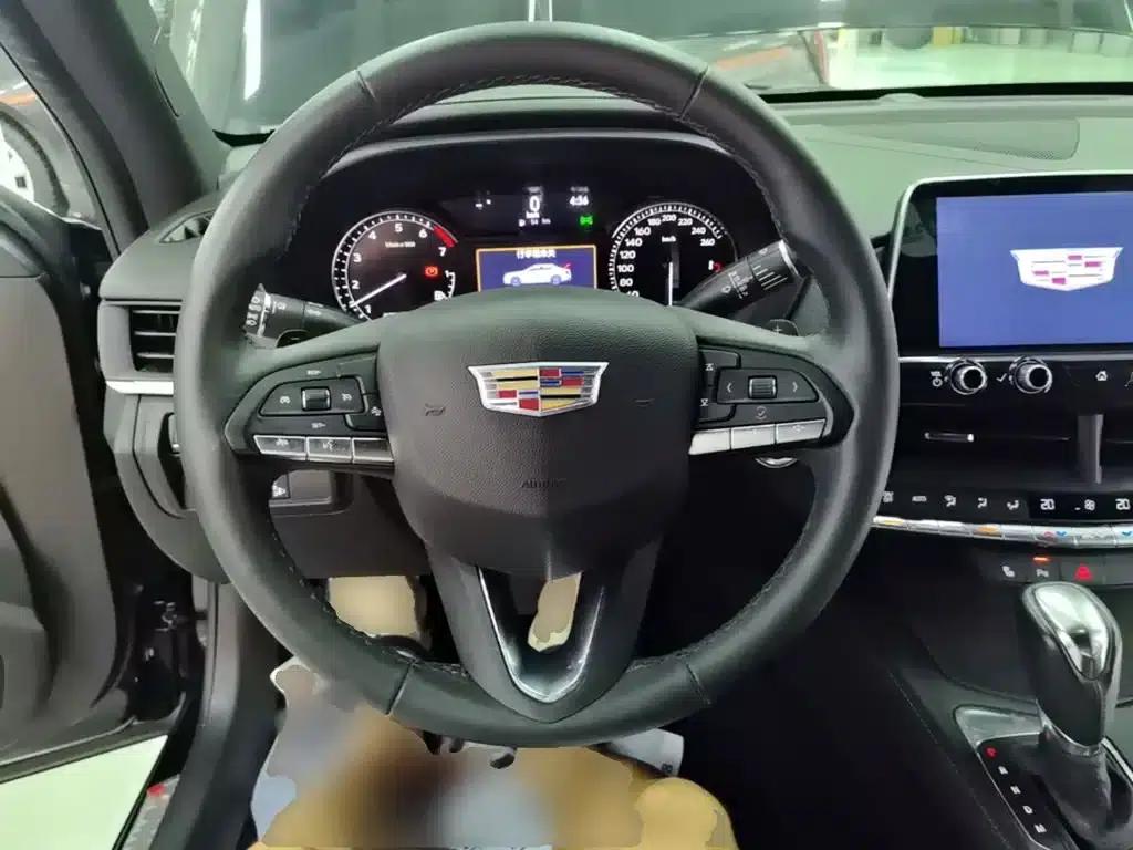 2021 Cadillac CT4 28T Luxury — миниатюра 11
