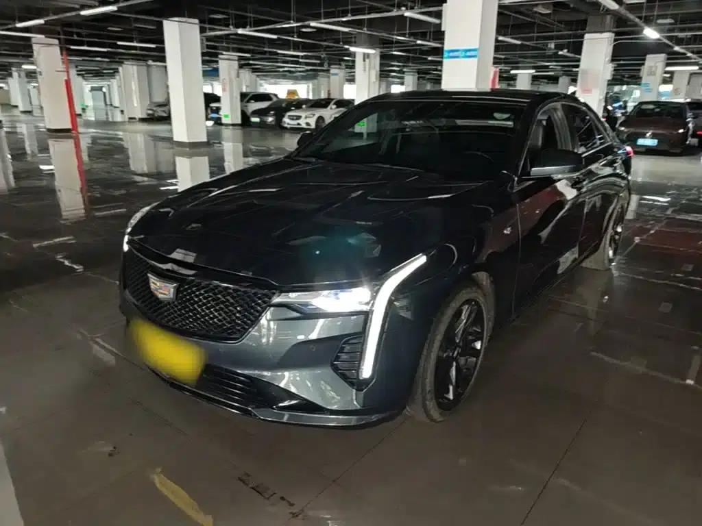 2022 Cadillac CT4 28T Luxury — миниатюра 1