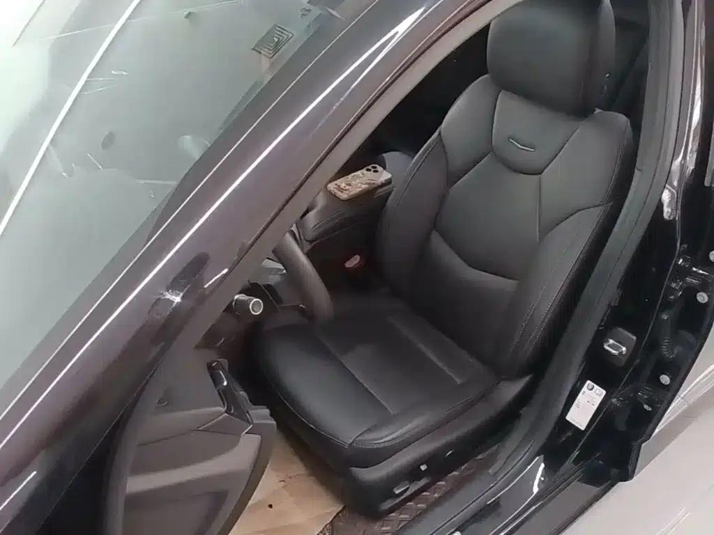 2021 Cadillac CT4 28T Luxury — миниатюра 15