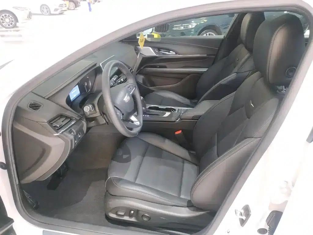 2023 Cadillac CT4 25T Luxury — миниатюра 15