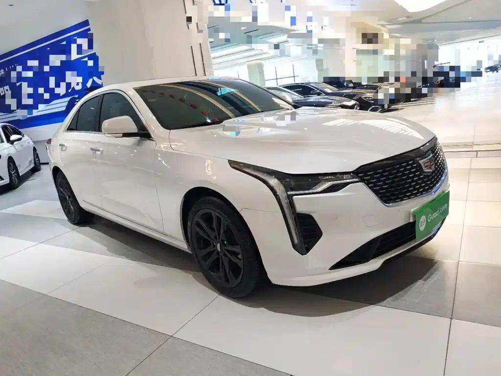 2023 Cadillac CT4 25T Luxury — миниатюра 4