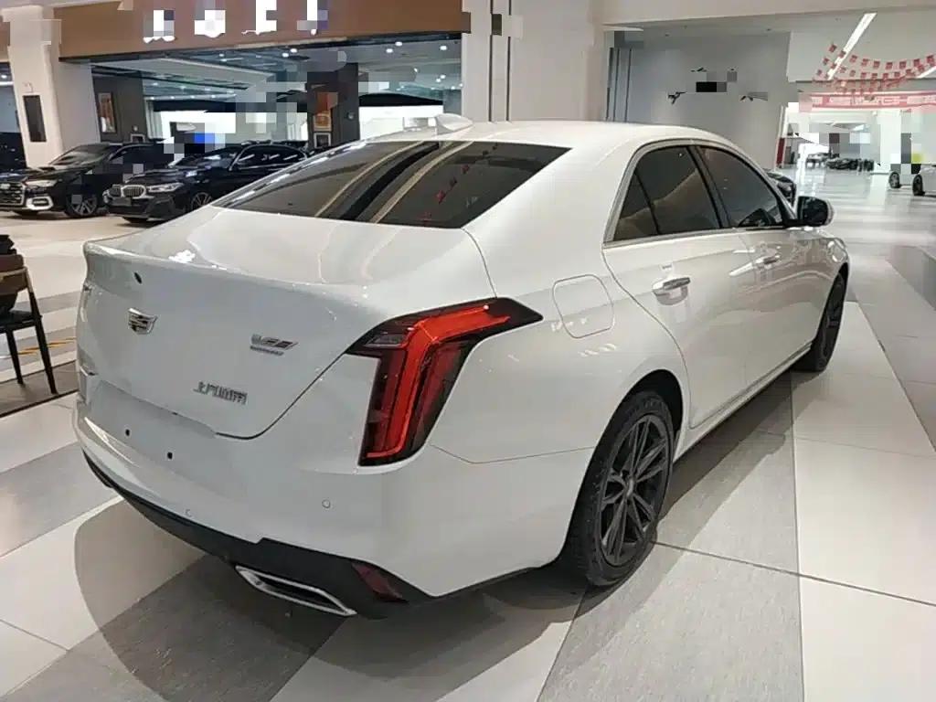 2023 Cadillac CT4 25T Luxury — миниатюра 7