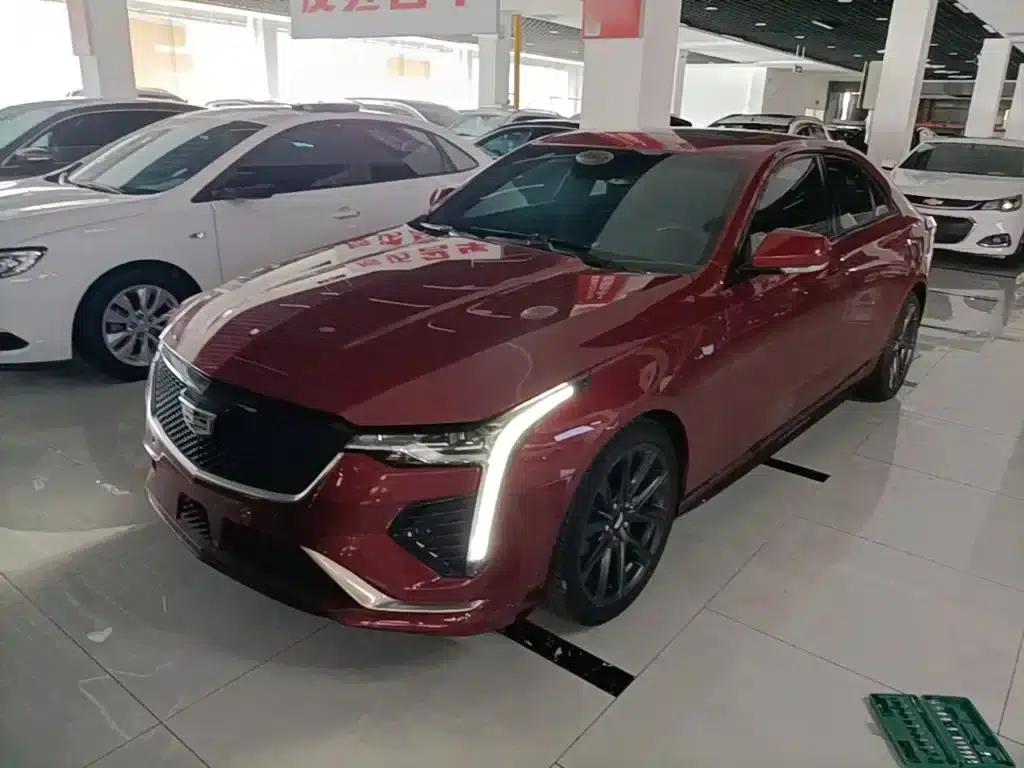 2021 Cadillac CT4 28T Premium — миниатюра 1