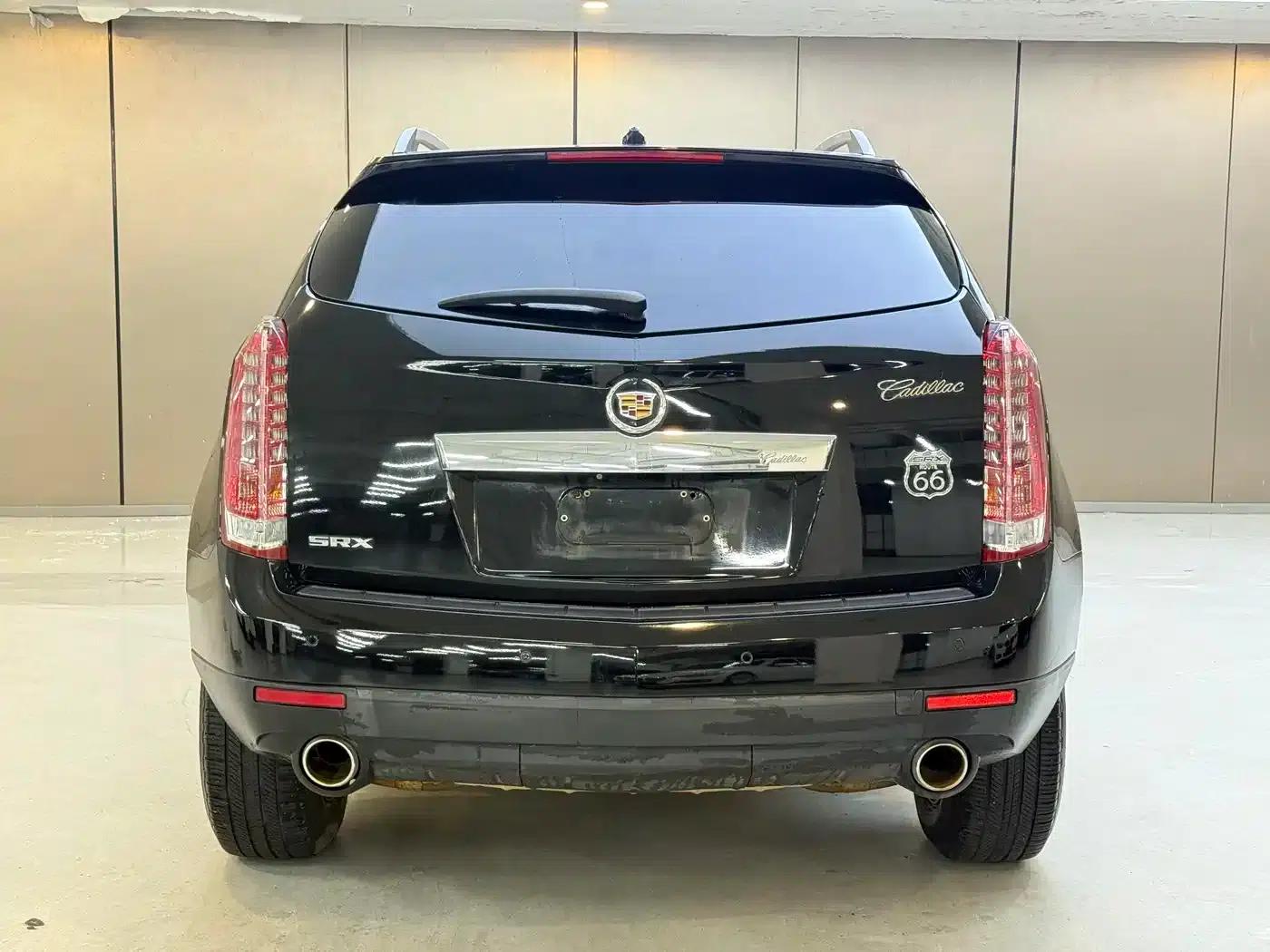 2015 Cadillac SRX 3.0L Elite — миниатюра 5