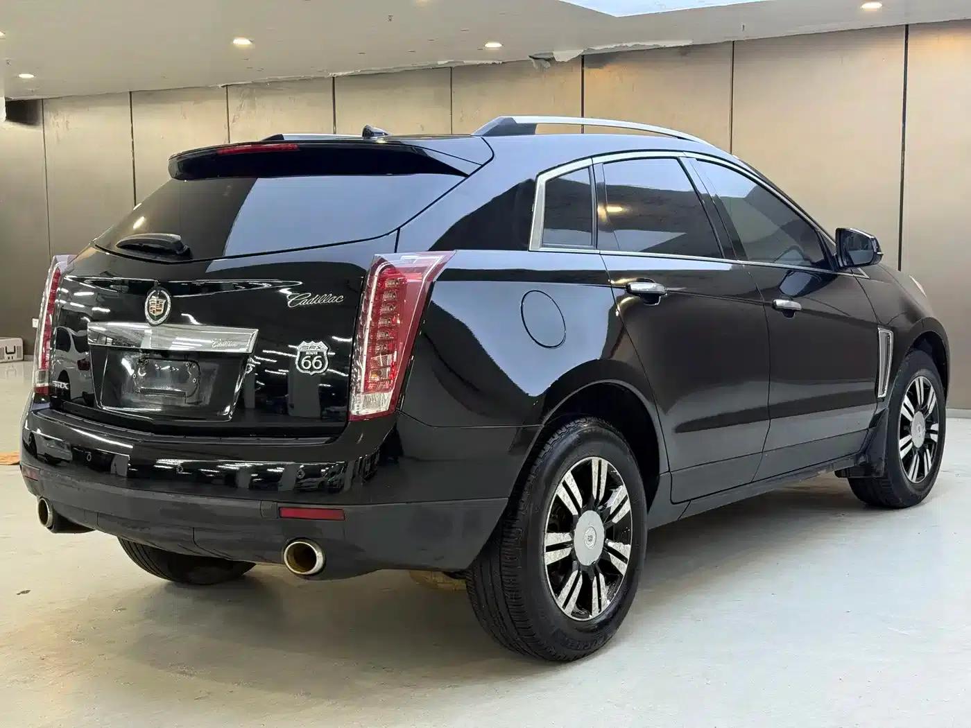 2015 Cadillac SRX 3.0L Elite — миниатюра 6