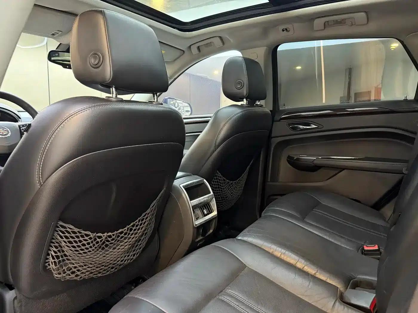 2015 Cadillac SRX 3.0L Elite — миниатюра 8