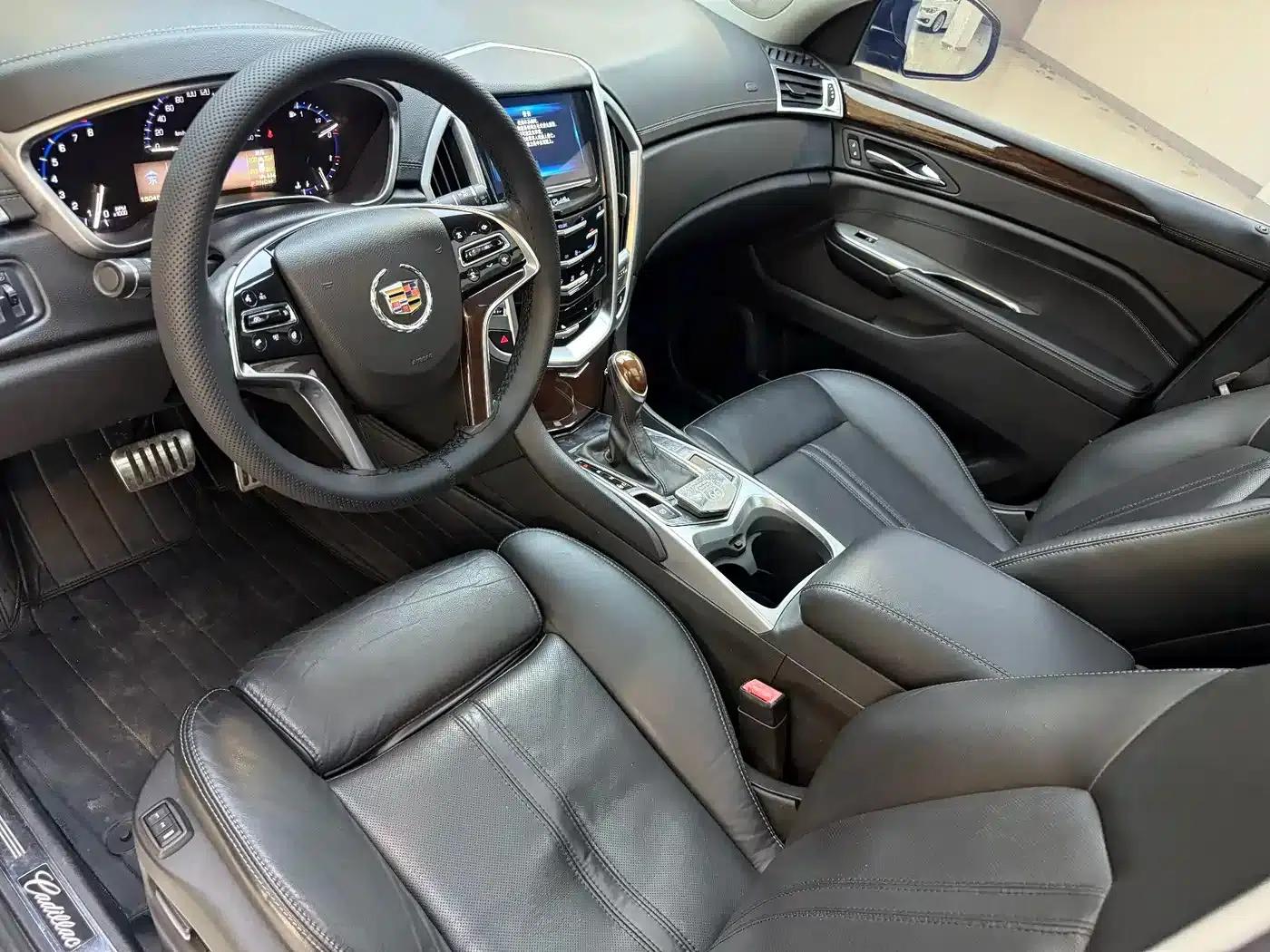 2015 Cadillac SRX 3.0L Elite — миниатюра 9