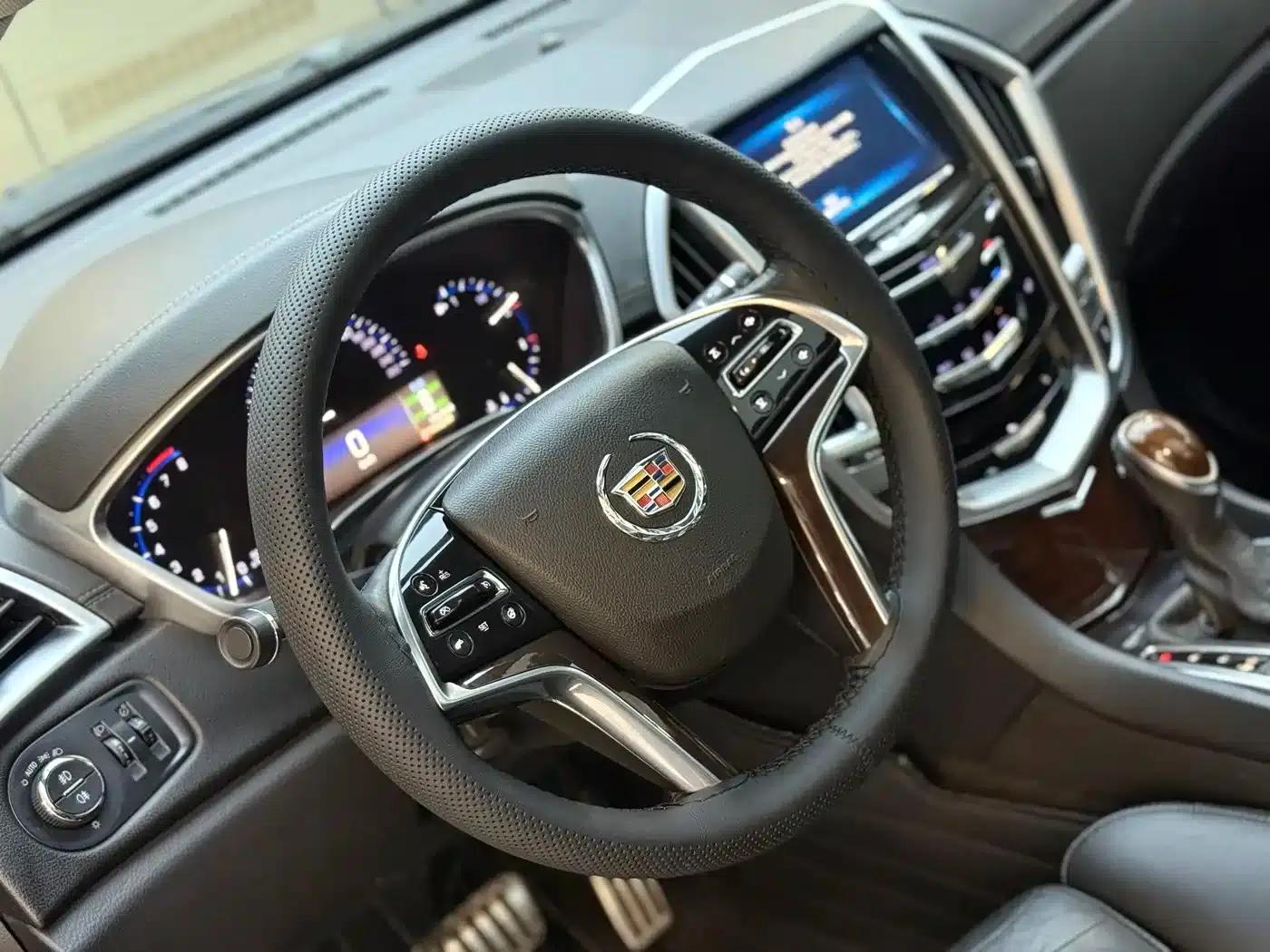 2015 Cadillac SRX 3.0L Elite — миниатюра 10