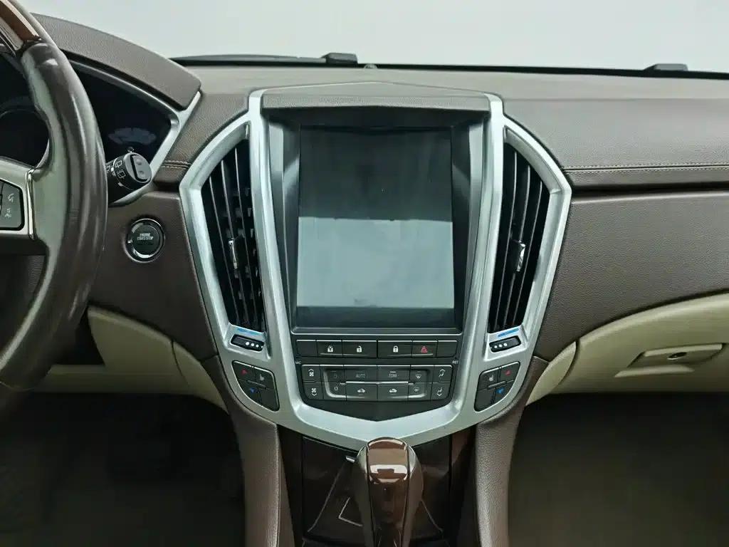 2012 Cadillac SRX 3.0L Luxury — миниатюра 12