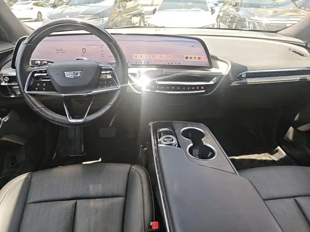 iQ Ruige 2022 Rear-Wheel Drive Long-Range Luxury Edition — миниатюра 10