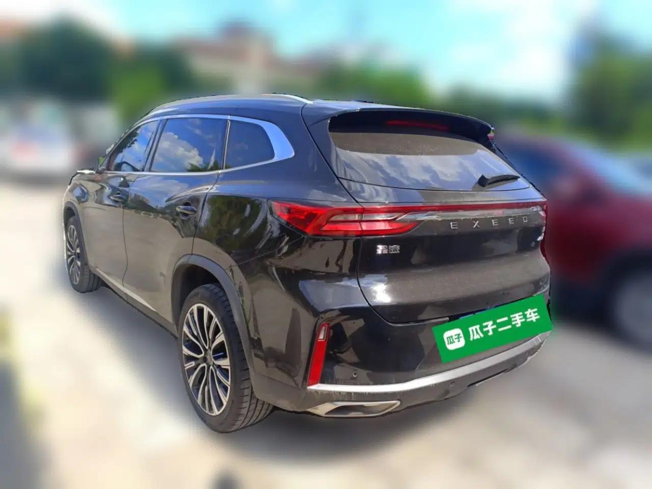 EXEED Lingyun 2023 400T Two-Wheel-Drive Star Prestige Edition — миниатюра 4