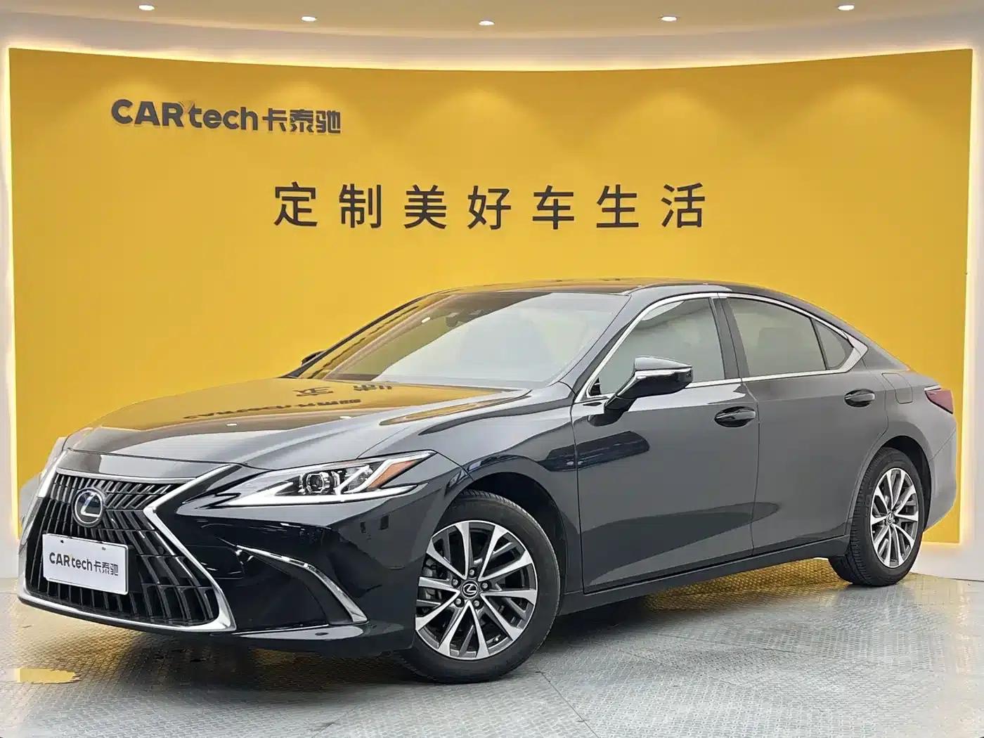 Lexus ES 2023 200 Premium Edition — миниатюра 1