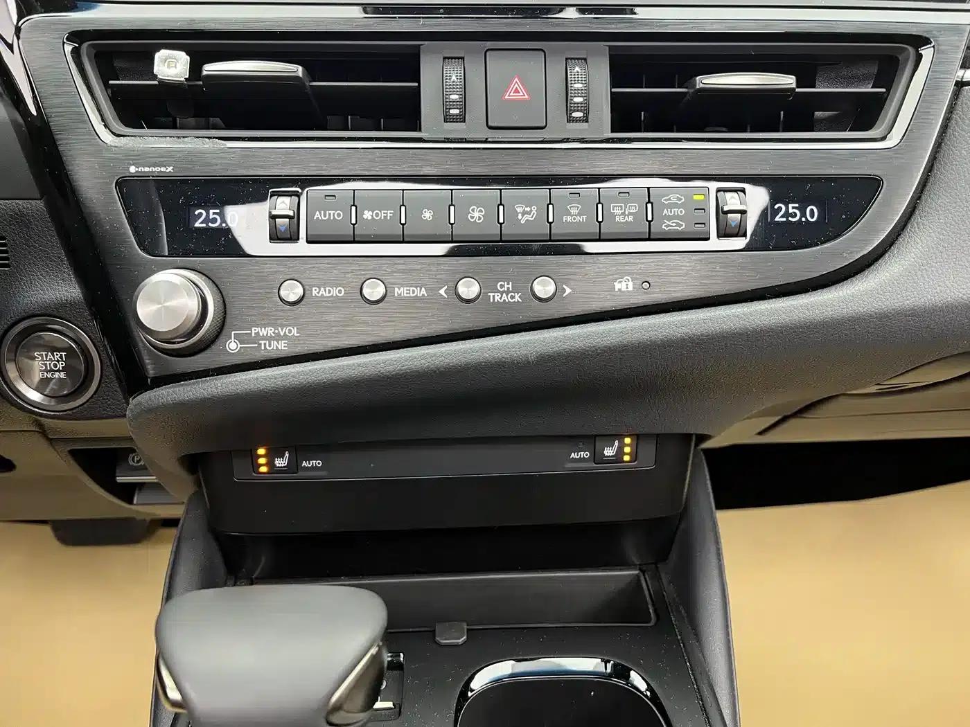 Lexus ES 2023 200 Premium Edition — миниатюра 21