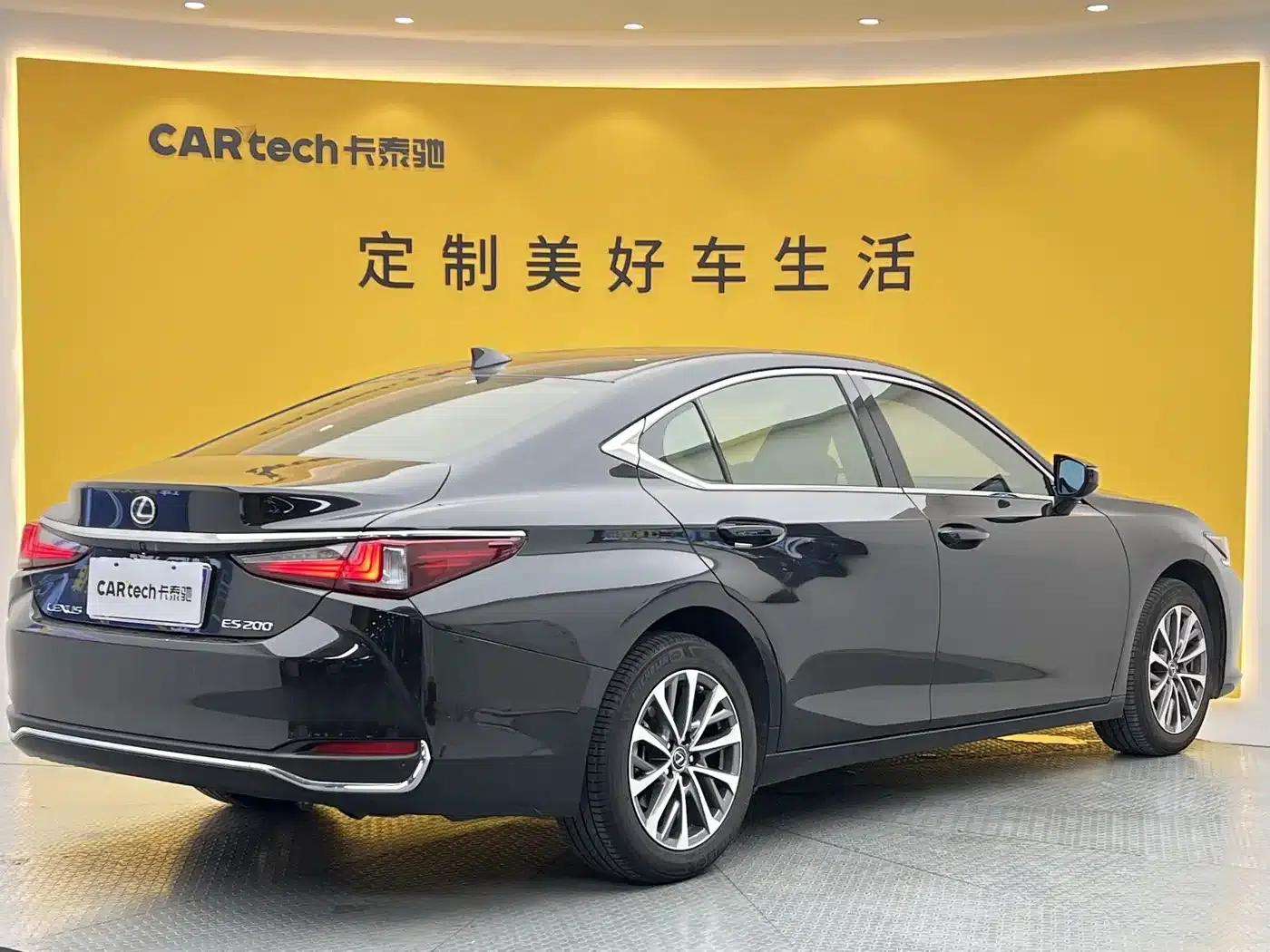 Lexus ES 2023 200 Premium Edition — миниатюра 29