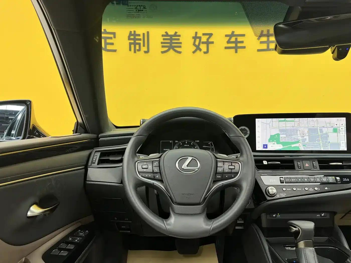 Lexus ES 2023 200 Premium Edition — миниатюра 8