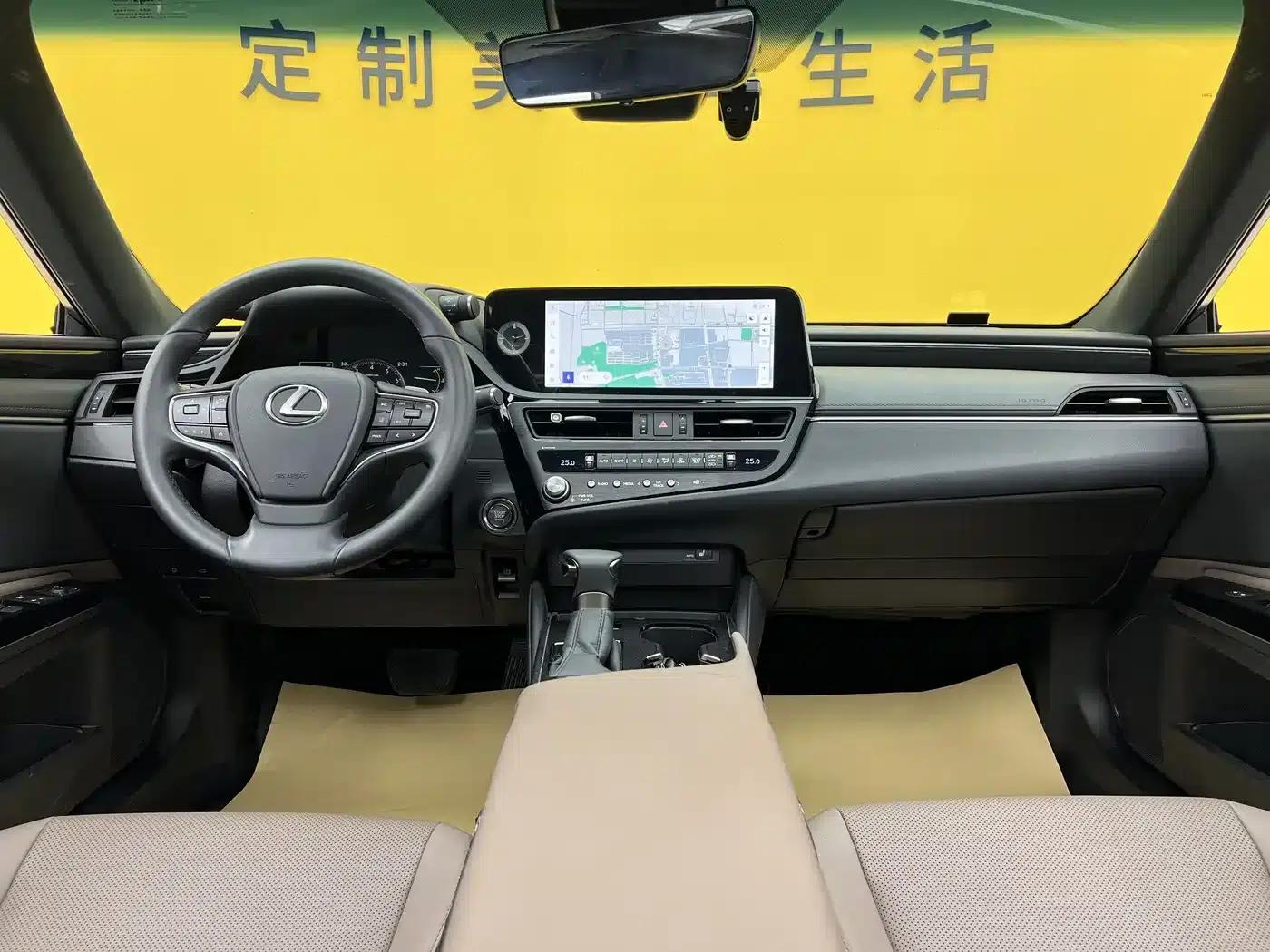 Lexus ES 2023 200 Premium Edition — миниатюра 10
