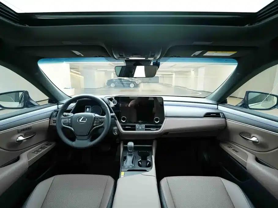 Lexus ES 2025 200 Premium Edition — миниатюра 20