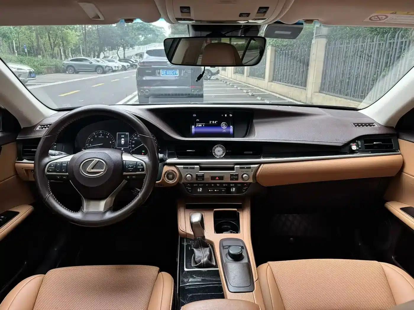Lexus ES 2015 200 Comfort Edition — миниатюра 7