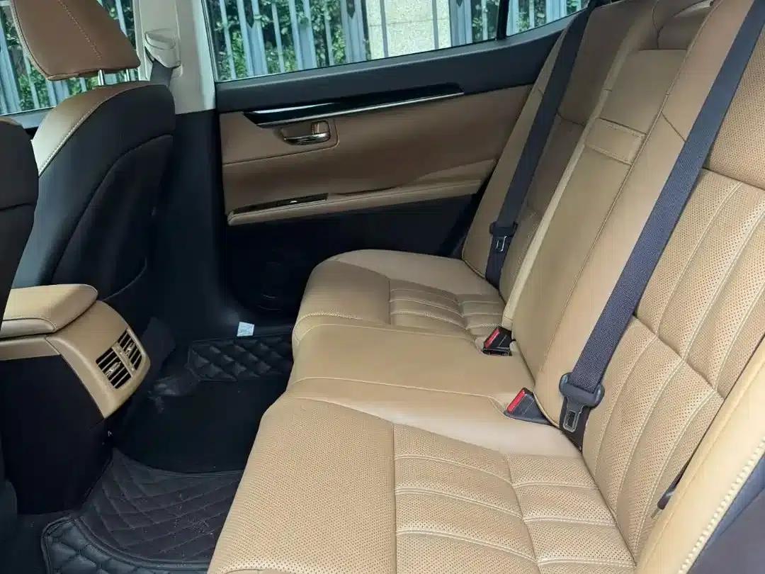 Lexus ES 2015 200 Comfort Edition — миниатюра 10