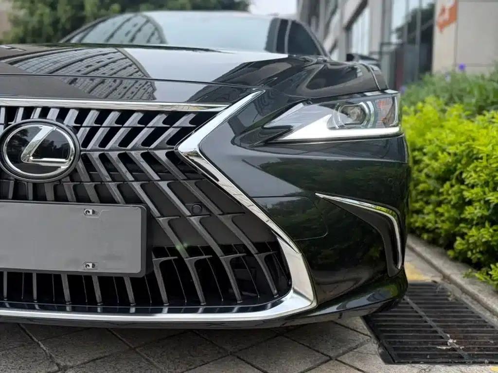Lexus ES 2023 200 Premium Edition — миниатюра 13