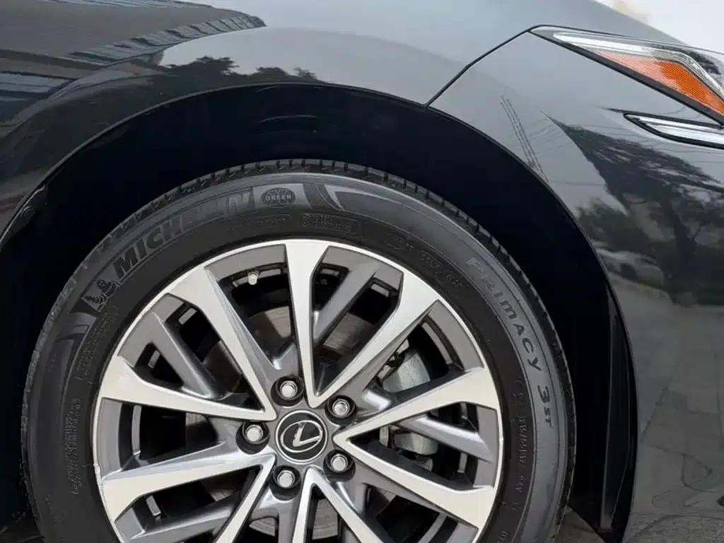 Lexus ES 2023 200 Premium Edition — миниатюра 14