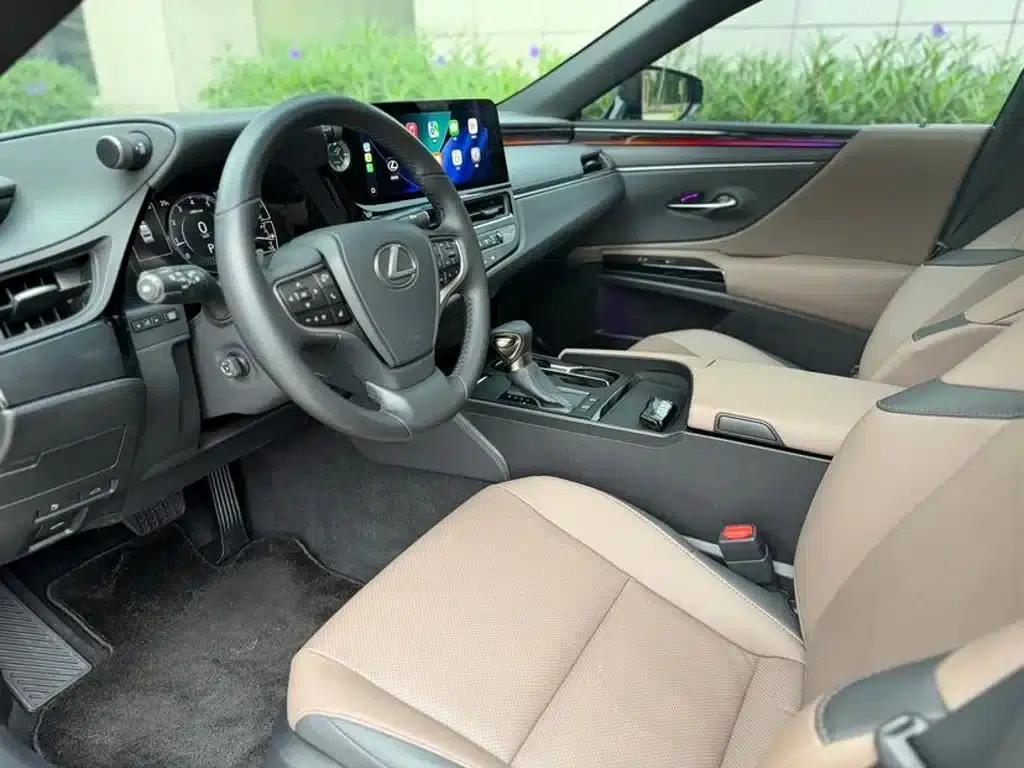 Lexus ES 2023 200 Premium Edition — миниатюра 7