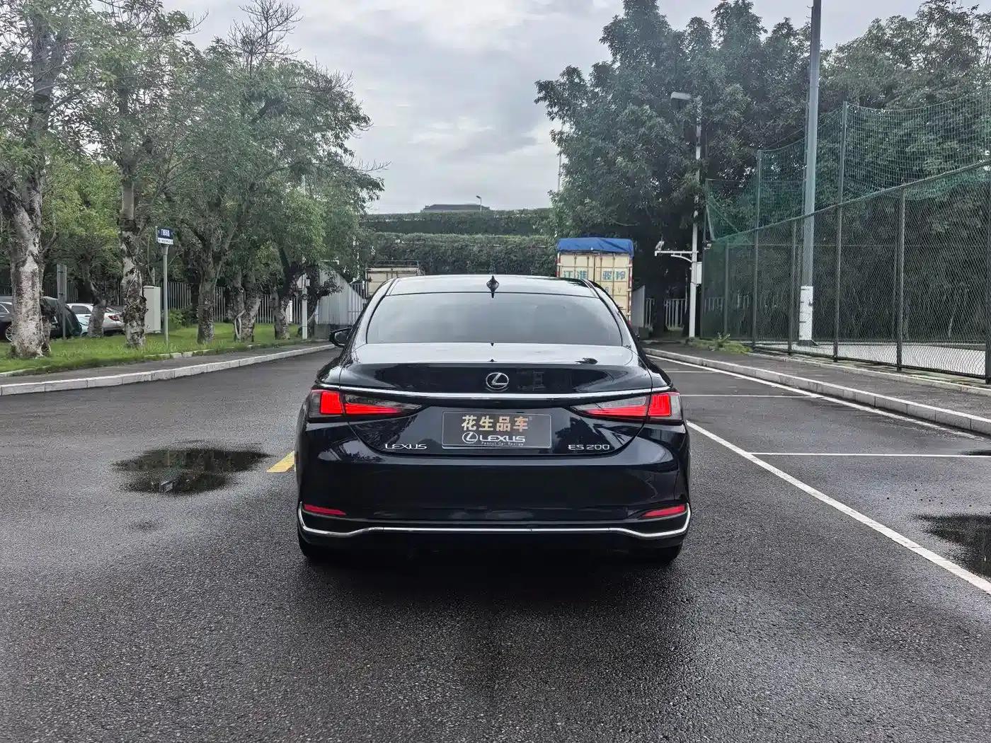 Lexus ES 2020 200 Excellence Edition — миниатюра 5
