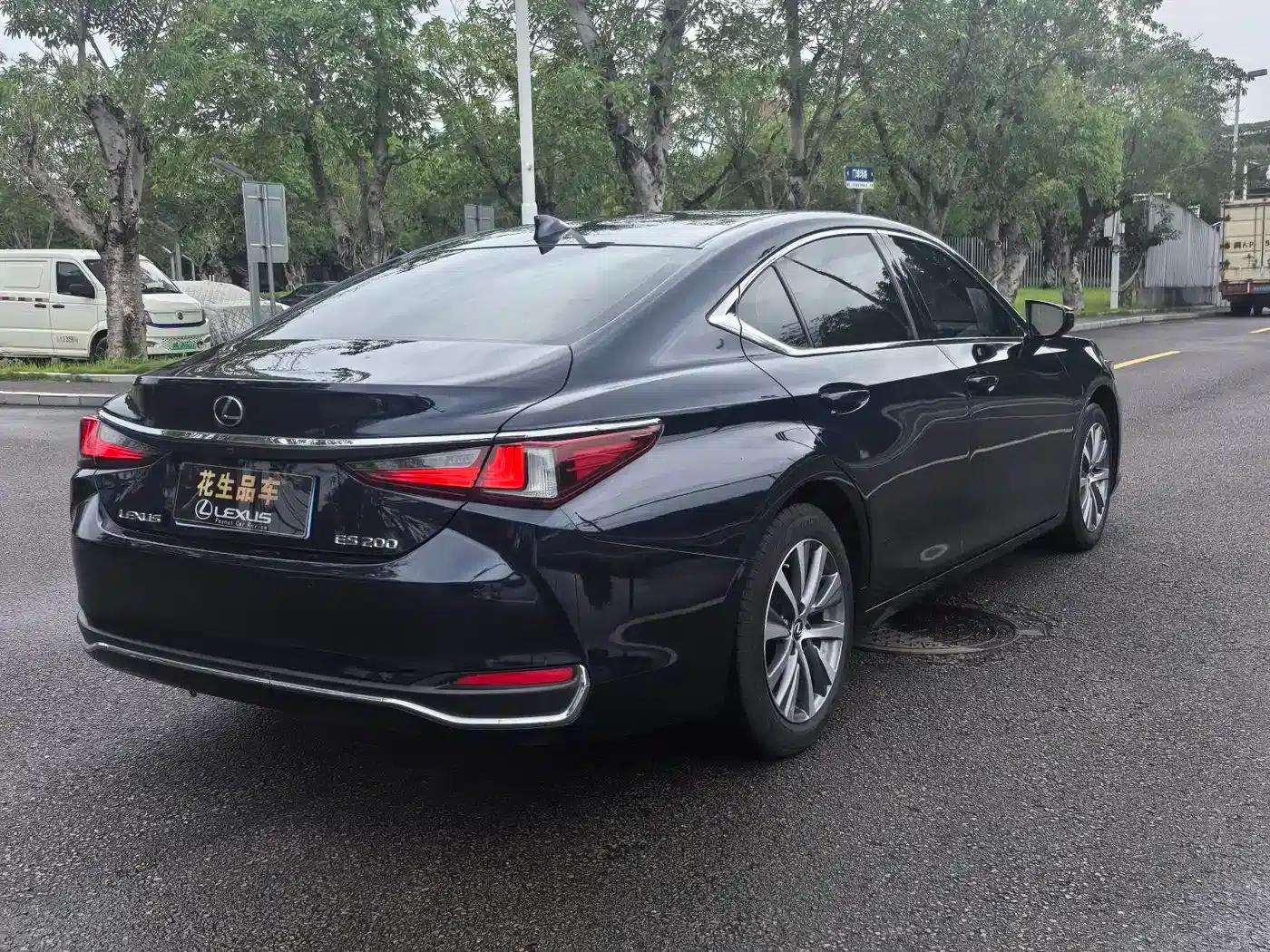 Lexus ES 2020 200 Excellence Edition — миниатюра 6