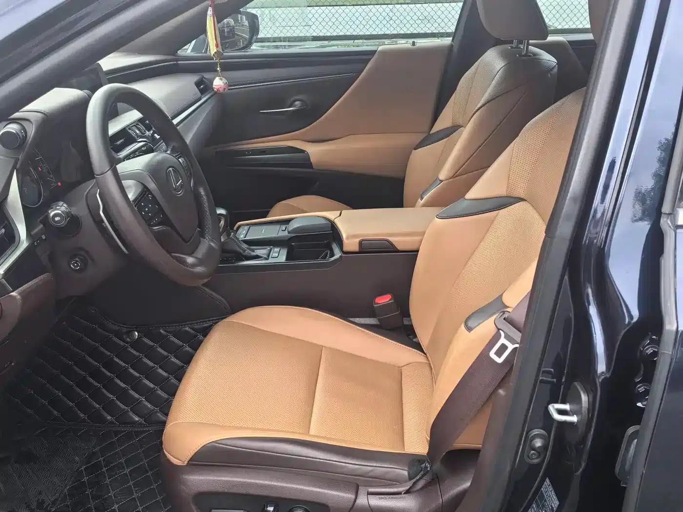 Lexus ES 2020 200 Excellence Edition — миниатюра 8