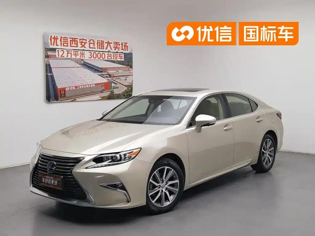 Lexus ES 2015 300h Comfort Edition — миниатюра 1