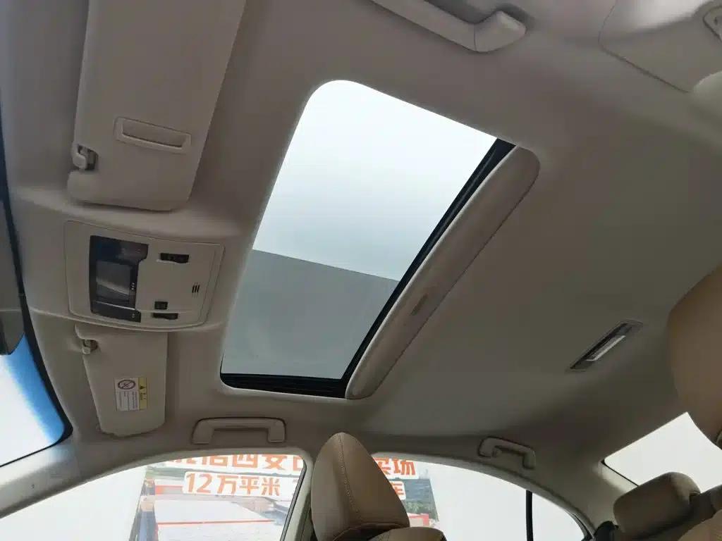 Lexus ES 2015 300h Comfort Edition — миниатюра 14