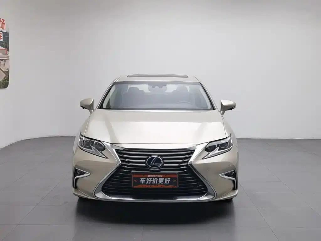 Lexus ES 2015 300h Comfort Edition — миниатюра 3