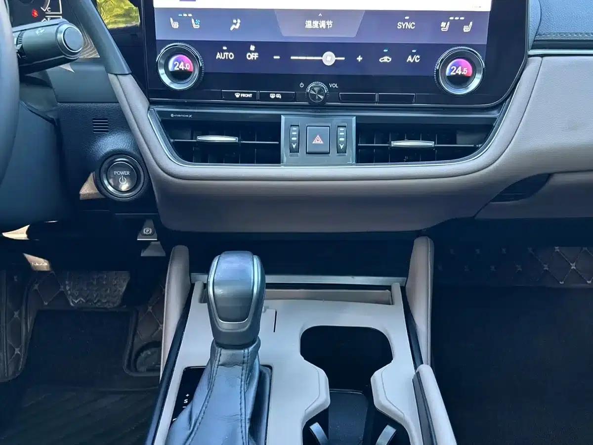 Lexus ES 2025 300h Premium Edition — миниатюра 7